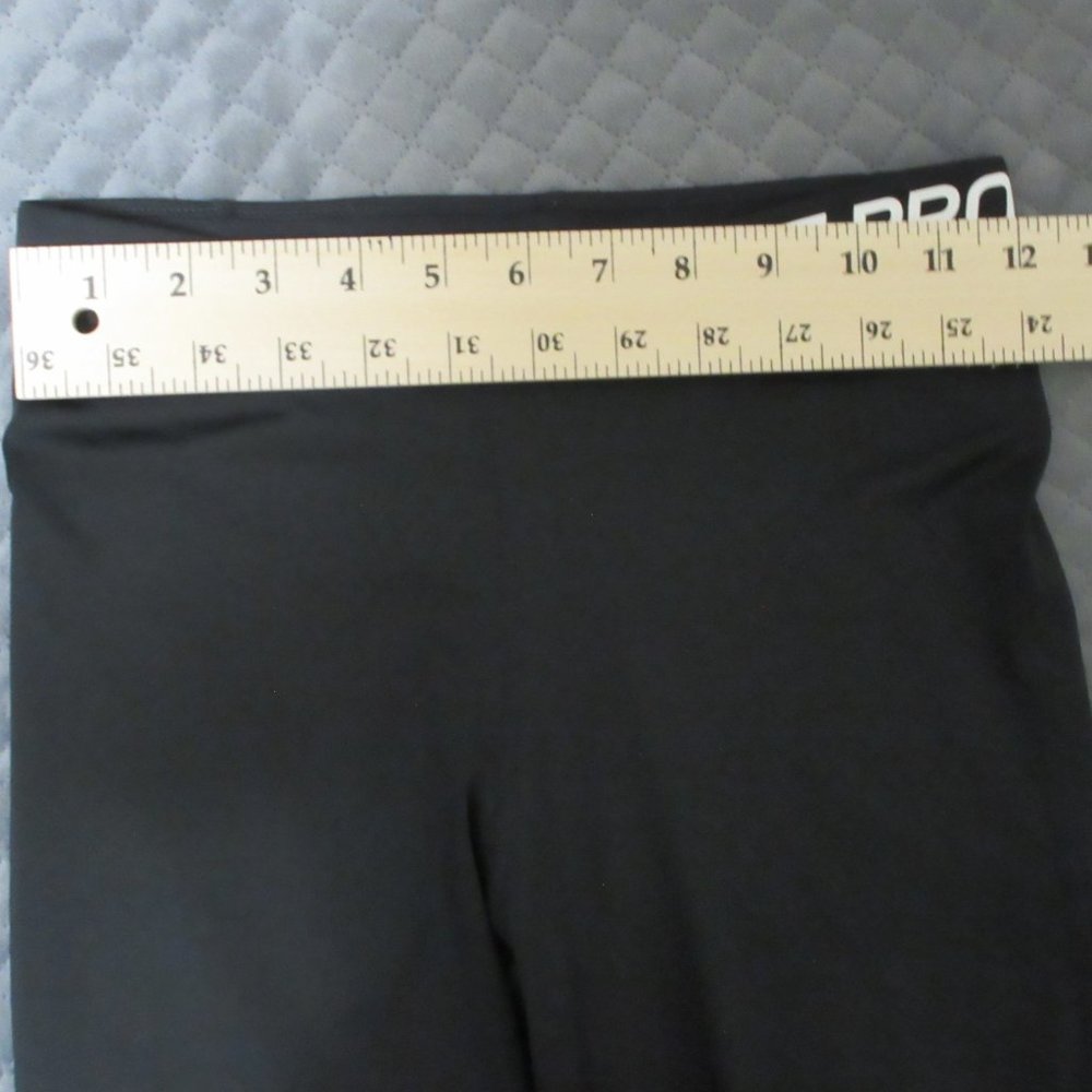 Nike PRO Cool Dri Fit Womens Training Running Capri Tights Leggings Small Black - Picture 9 of 12